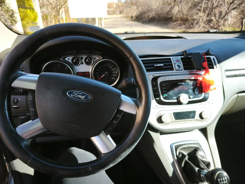 Ford Kuga Panorama , снимка 11 - Автомобили и джипове - 51856264