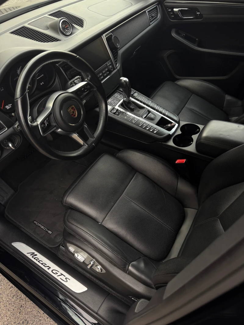 Porsche Macan GTS, снимка 2 - Автомобили и джипове - 52696323
