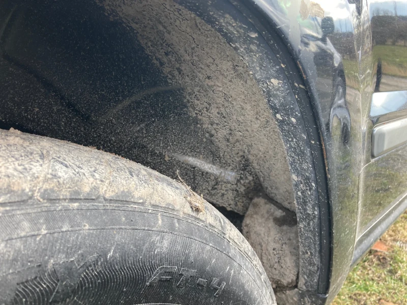 Jeep Grand cherokee 3.0 Dizel 218 konq 320000 km, снимка 11 - Автомобили и джипове - 53215359