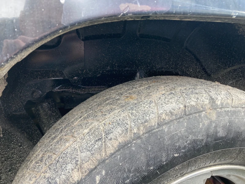 Jeep Grand cherokee 3.0 Dizel 218 konq 320000 km, снимка 13 - Автомобили и джипове - 53215359