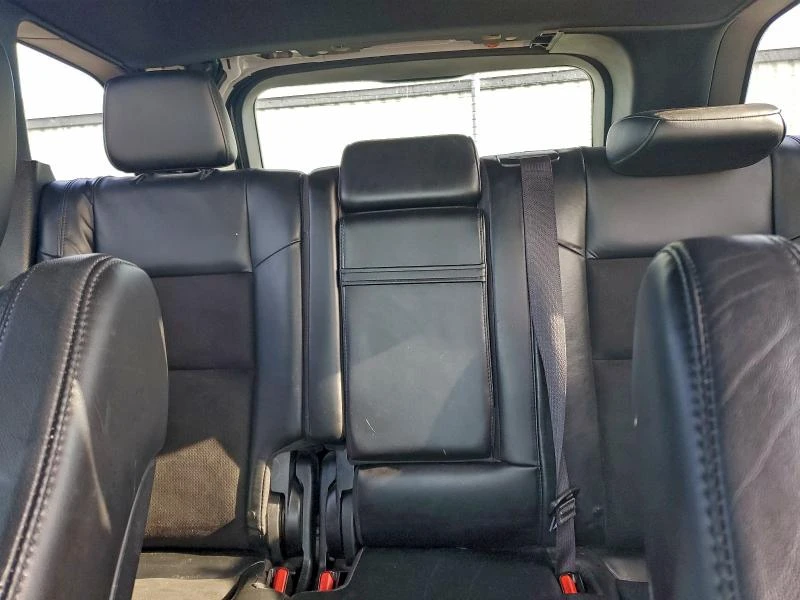 Jeep Grand cherokee LAREDO, снимка 9 - Автомобили и джипове - 53380818