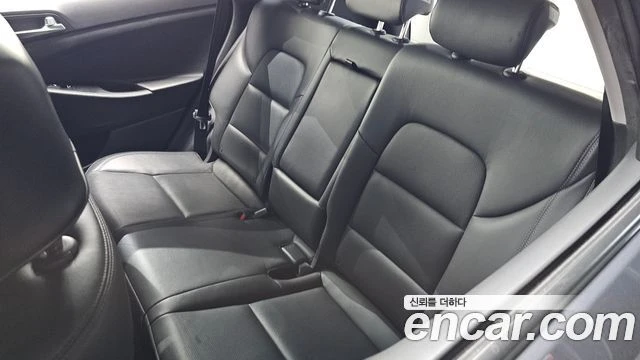 Hyundai Tucson 1.6 2WD| КАМЕРА| DIST| ОБДУХВАНЕ| МЪРТВА ТОЧКА, снимка 15 - Автомобили и джипове - 55835603