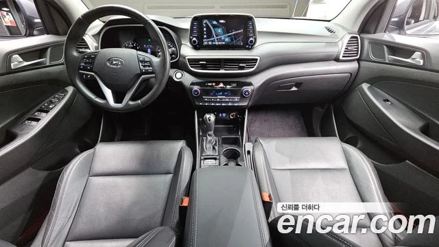 Hyundai Tucson 1.6 2WD| КАМЕРА| DIST| ОБДУХВАНЕ| МЪРТВА ТОЧКА, снимка 5 - Автомобили и джипове - 55835603