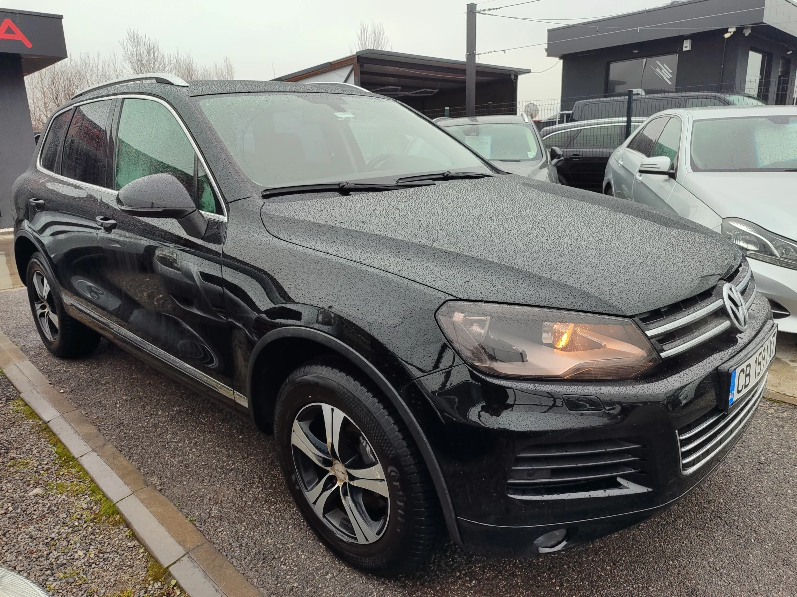 VW Touareg 3.0TDI Automatic 4x4 Euro5A - изображение 3