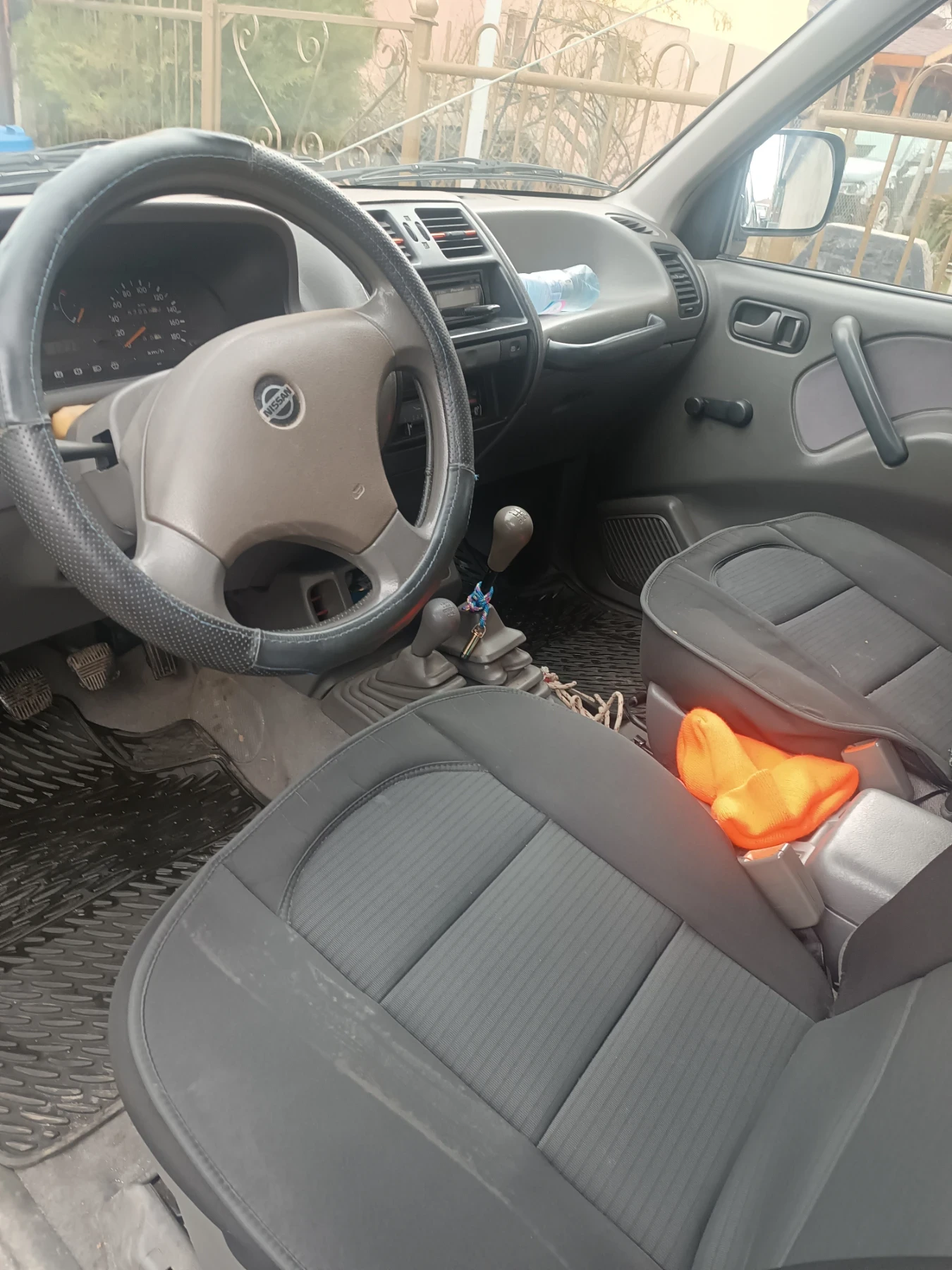 Nissan Terrano  - изображение 9