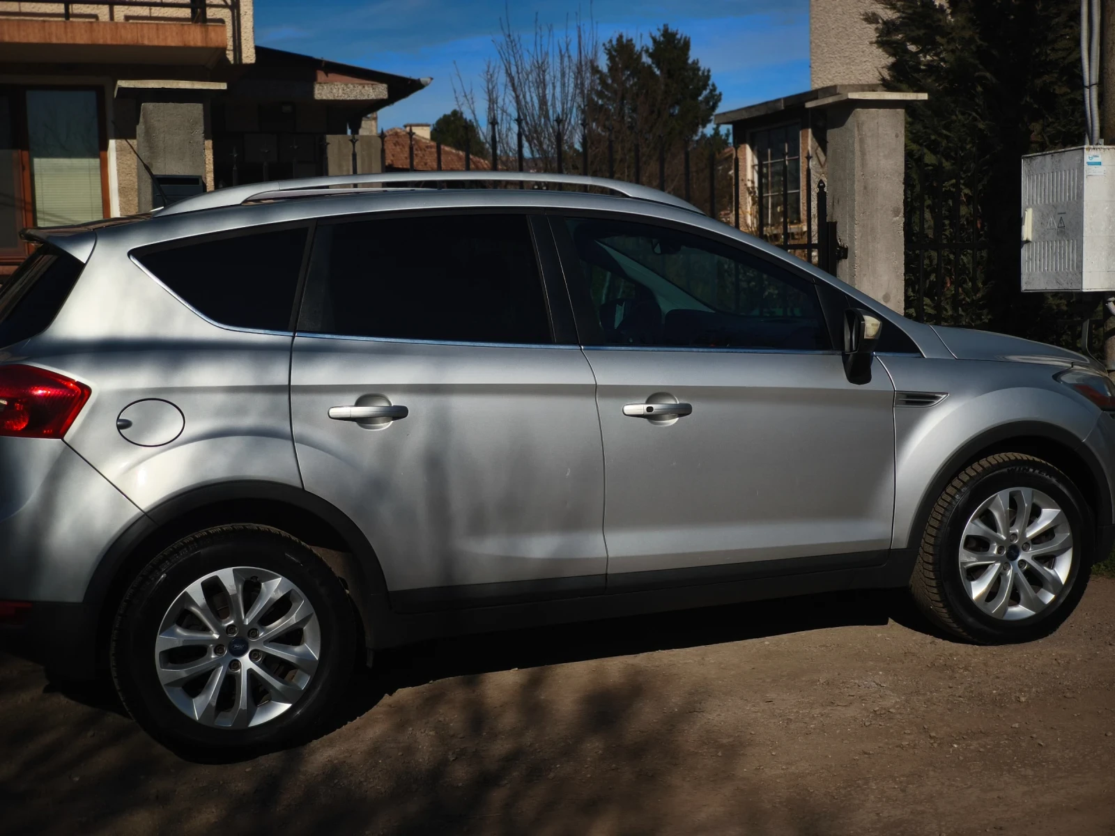 Ford Kuga Panorama  | Mobile.bg   13