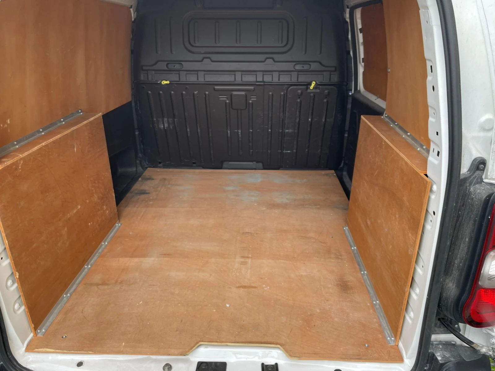 Citroen Berlingo BlueHDi 100 S&S Driver, снимка 13 - Автомобили и джипове - 53807933