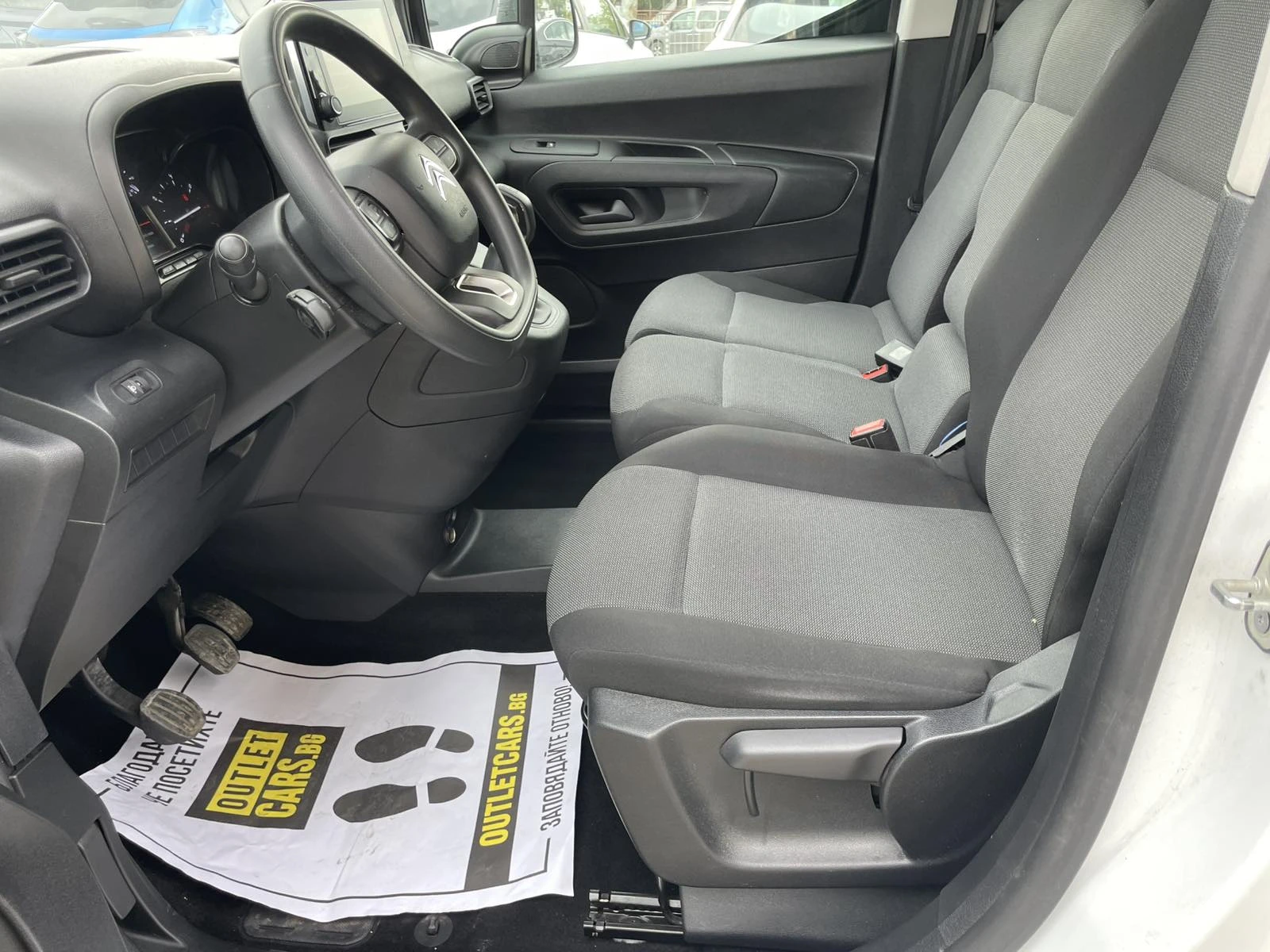 Citroen Berlingo BlueHDi 100 S&S Driver, снимка 5 - Автомобили и джипове - 53807933