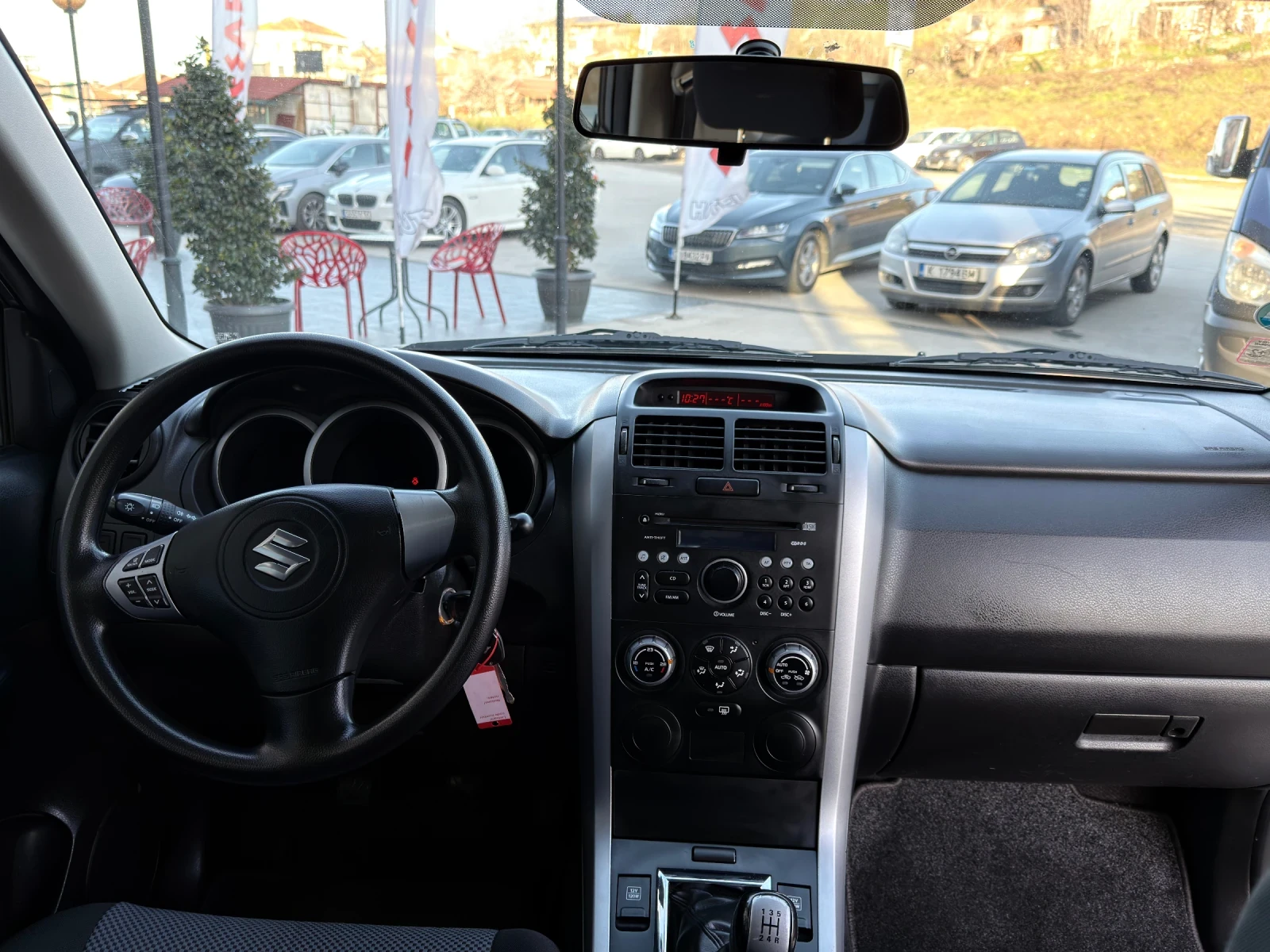 Suzuki Grand vitara Климатик/Подгрев/Уникат, снимка 11 - Автомобили и джипове - 53844366