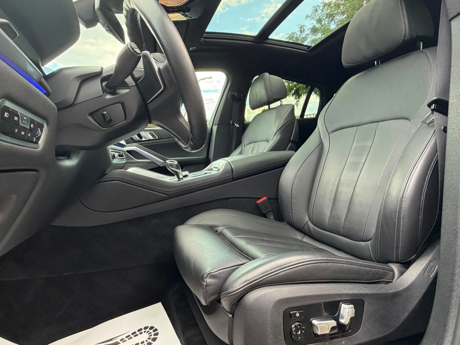 BMW X6 40i xDrive M-pack , снимка 8 - Автомобили и джипове - 55424865