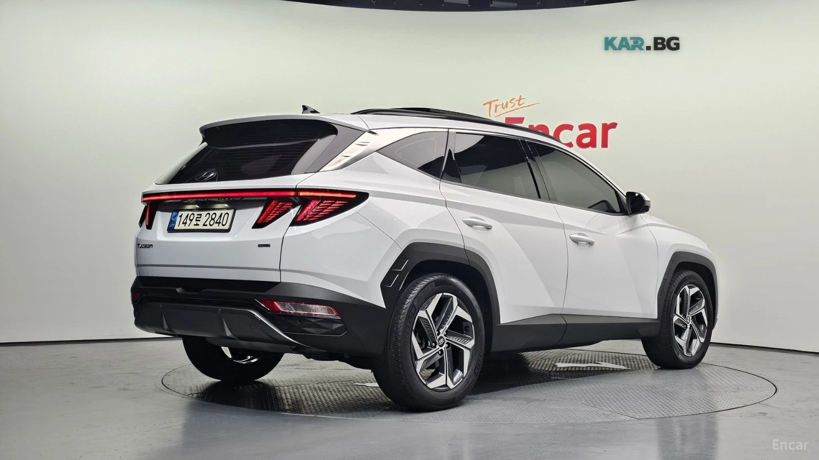 Hyundai Tucson 1.6T Inspiration 4x4* DISTRONIC* 360* PANORAMA* , снимка 3 - Автомобили и джипове - 55903418