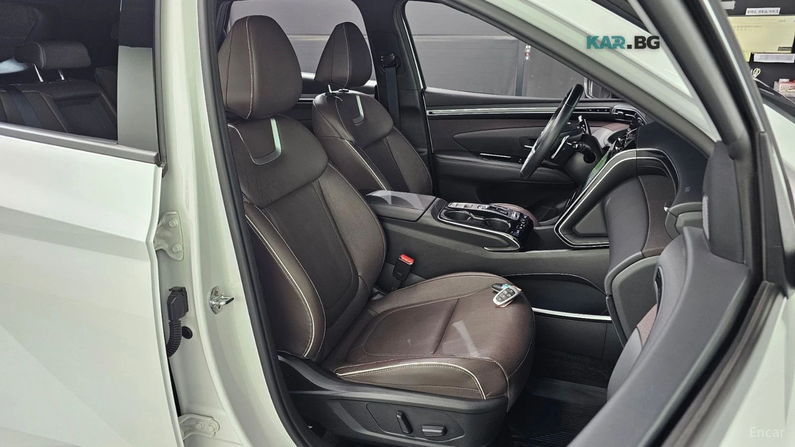 Hyundai Tucson 1.6T Inspiration 4x4* DISTRONIC* 360* PANORAMA* , снимка 7 - Автомобили и джипове - 55903418