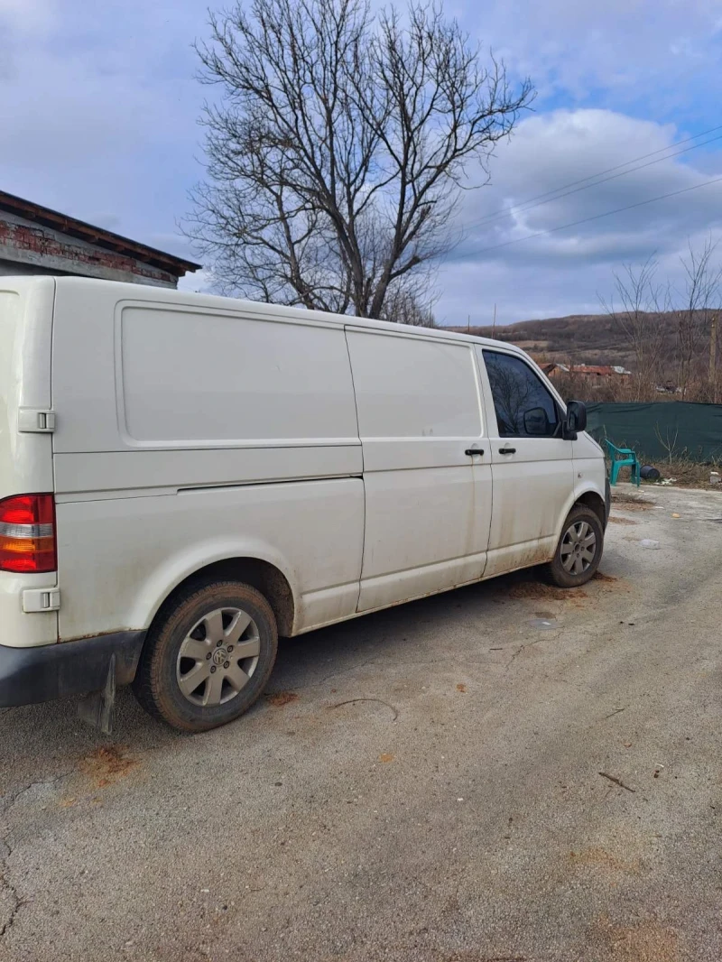 VW T5, снимка 2 - Бусове и автобуси - 48814666