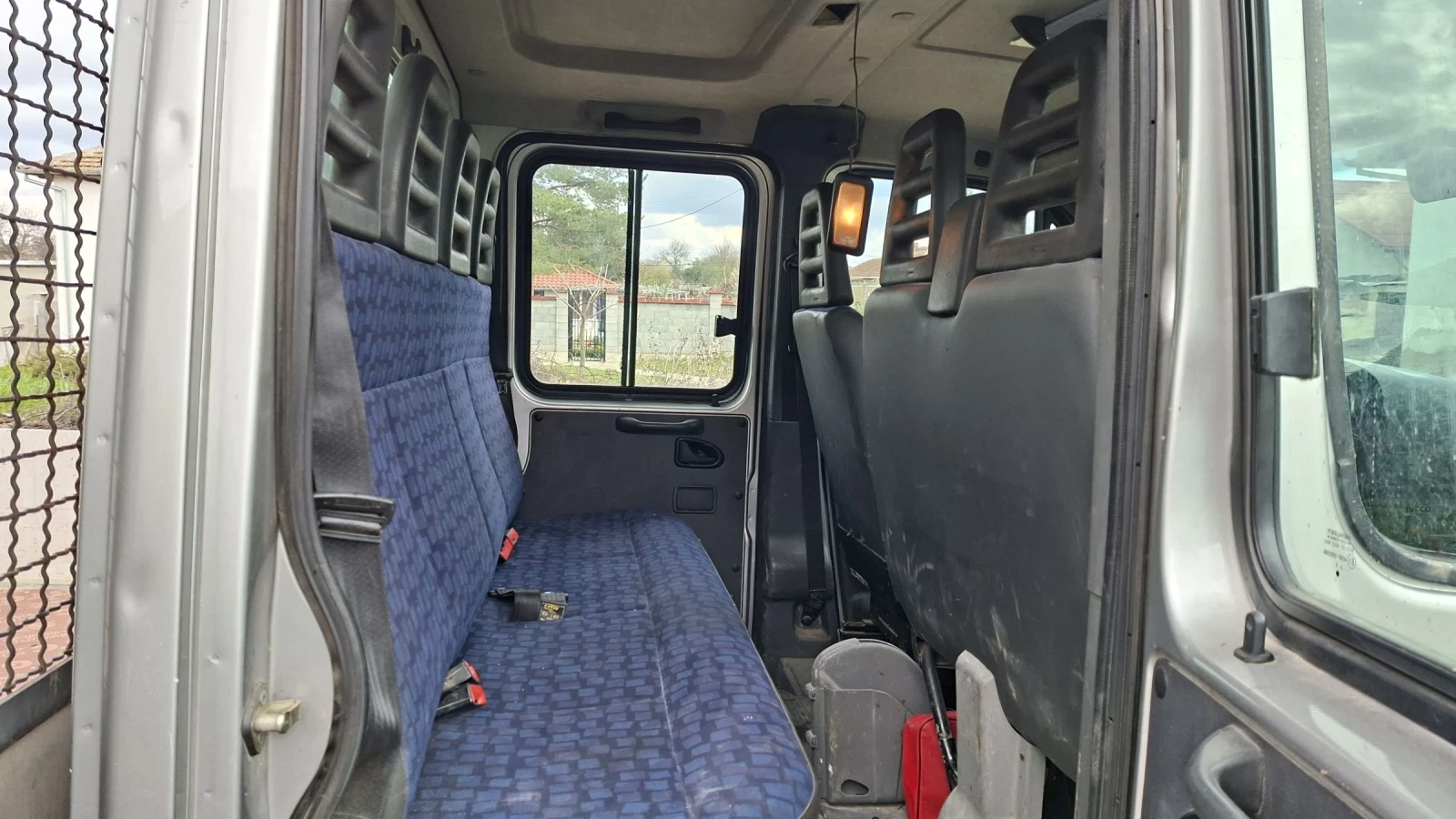 Iveco Daily 2.3, снимка 8 - Бусове и автобуси - 54176599