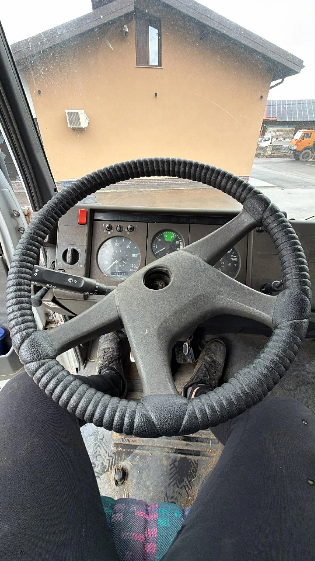 Mercedes-Benz 1117, снимка 3 - Камиони - 53725204