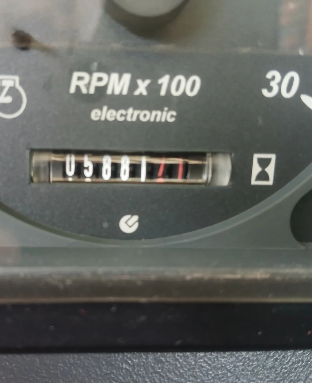 Телескопичен товарач New Holland LM5040 - изображение 7