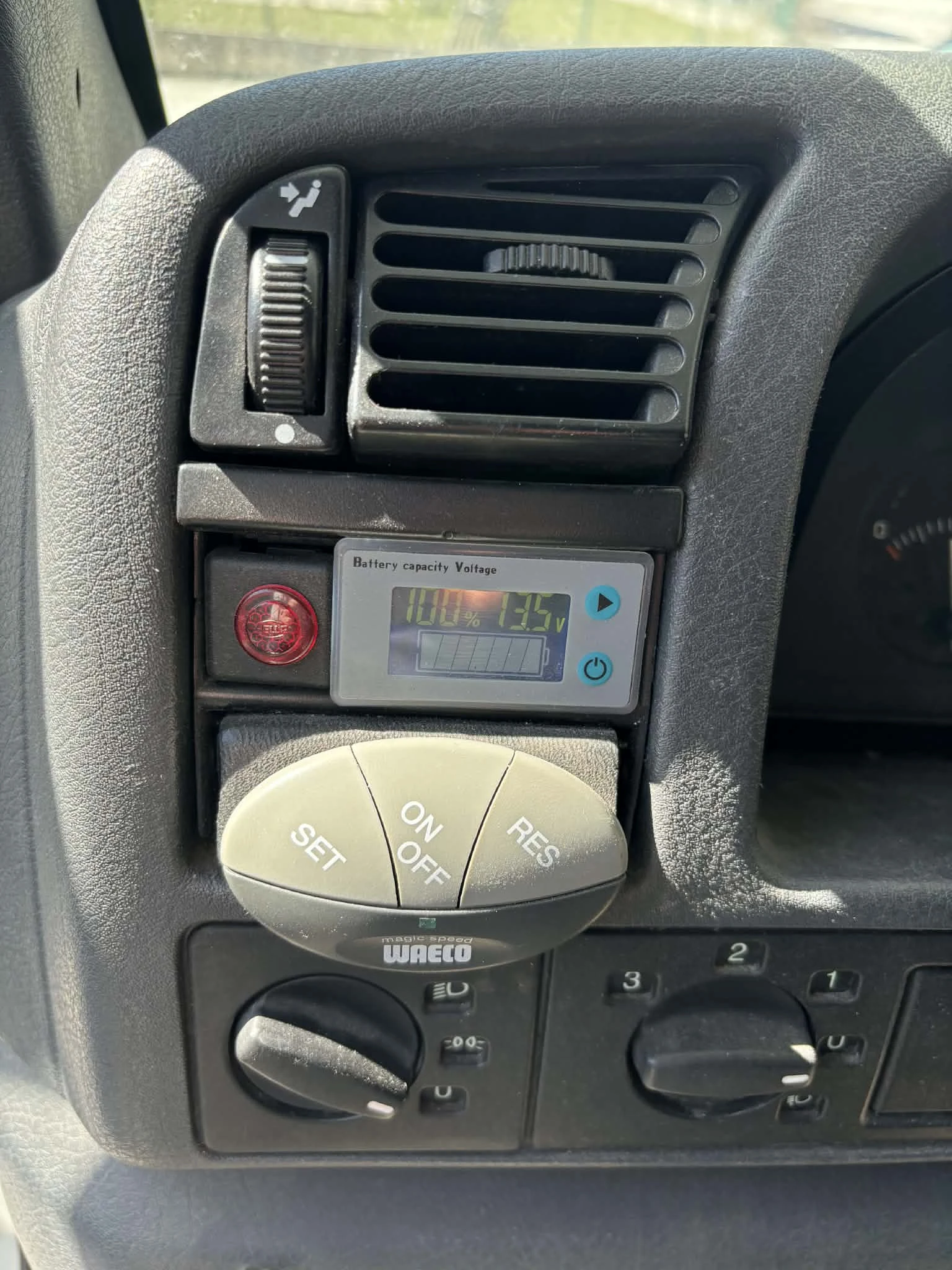 Кемпер Fiat Ducato EuroMobil, снимка 16 - Каравани и кемпери - 53663551