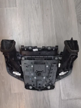 AV1T18K811CC   /CD/DVD Ford Fiesta 7 (2008-2017) | Mobile.bg    2
