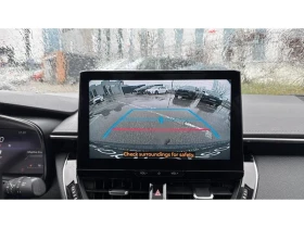 Toyota Corolla TS 1.8HSD LOUNGE PANORAMA, снимка 15