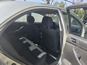 Toyota Avensis 1.8i, снимка 7