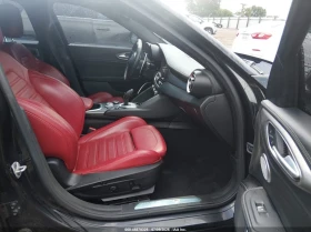 Alfa Romeo Giulia 2.0l Veloce Ti Rwd, снимка 5