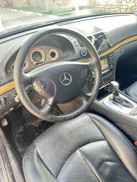 Mercedes-Benz E 320, снимка 8