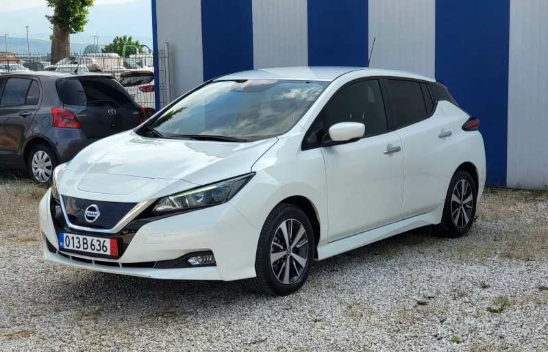 Nissan Leaf  Нов, снимка 2 - Автомобили и джипове - 40712732