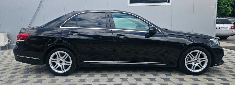 Mercedes-Benz E 220 AMG/170KS/MULTIBEAM/PANORAMA/BLIND SPOT/AMBIENT, снимка 4 - Автомобили и джипове - 46259678