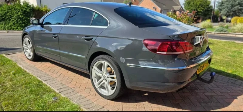 VW CC 2.0 TDI Пълна История Нов Внос Топ Състояние , снимка 2 - Автомобили и джипове - 52533369