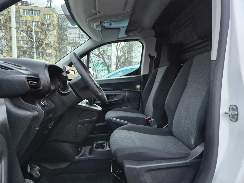 Opel Combo 1.5 HDI , снимка 9 - Автомобили и джипове - 52997321