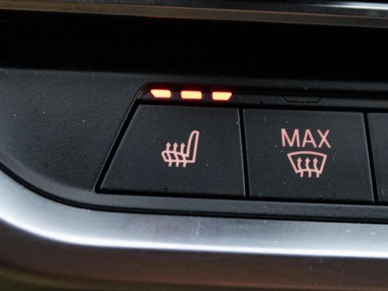 BMW M4 xDrive* АвтоКредит* (ЦЕНА ДО БГ), снимка 13 - Автомобили и джипове - 54030856