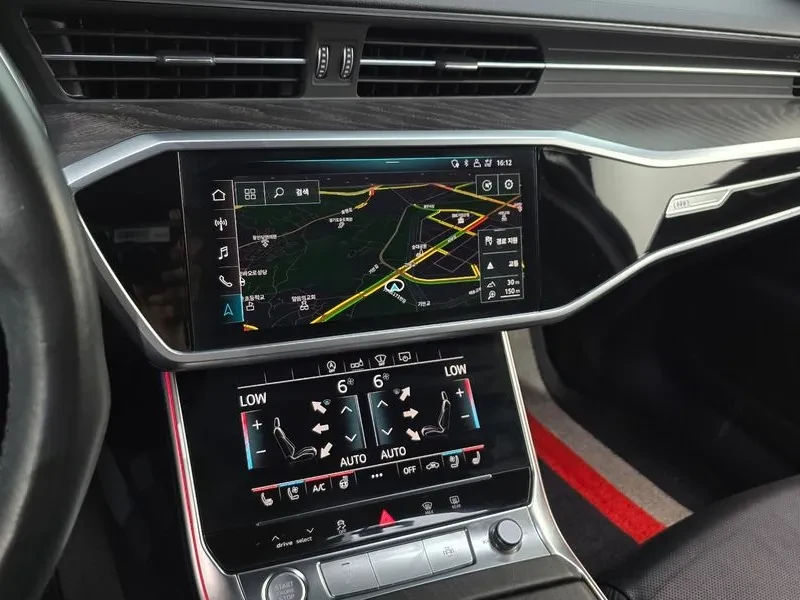 Audi A6 2.0 TFSI, снимка 12 - Автомобили и джипове - 55084456