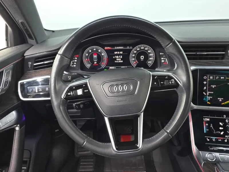 Audi A6 2.0 TFSI, снимка 13 - Автомобили и джипове - 55084456