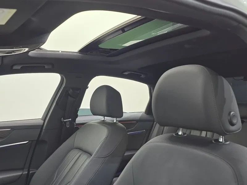 Audi A6 2.0 TFSI, снимка 15 - Автомобили и джипове - 55084456