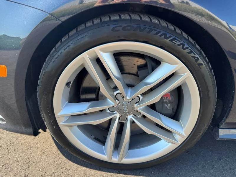 Audi S7 * TECHNIK * CARFAX * ОПЦИЯ ЗА ФИНАНСИРАНЕ, снимка 11 - Автомобили и джипове - 55842300