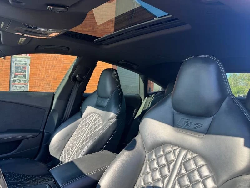 Audi S7 * TECHNIK * CARFAX * ОПЦИЯ ЗА ФИНАНСИРАНЕ, снимка 9 - Автомобили и джипове - 55842300