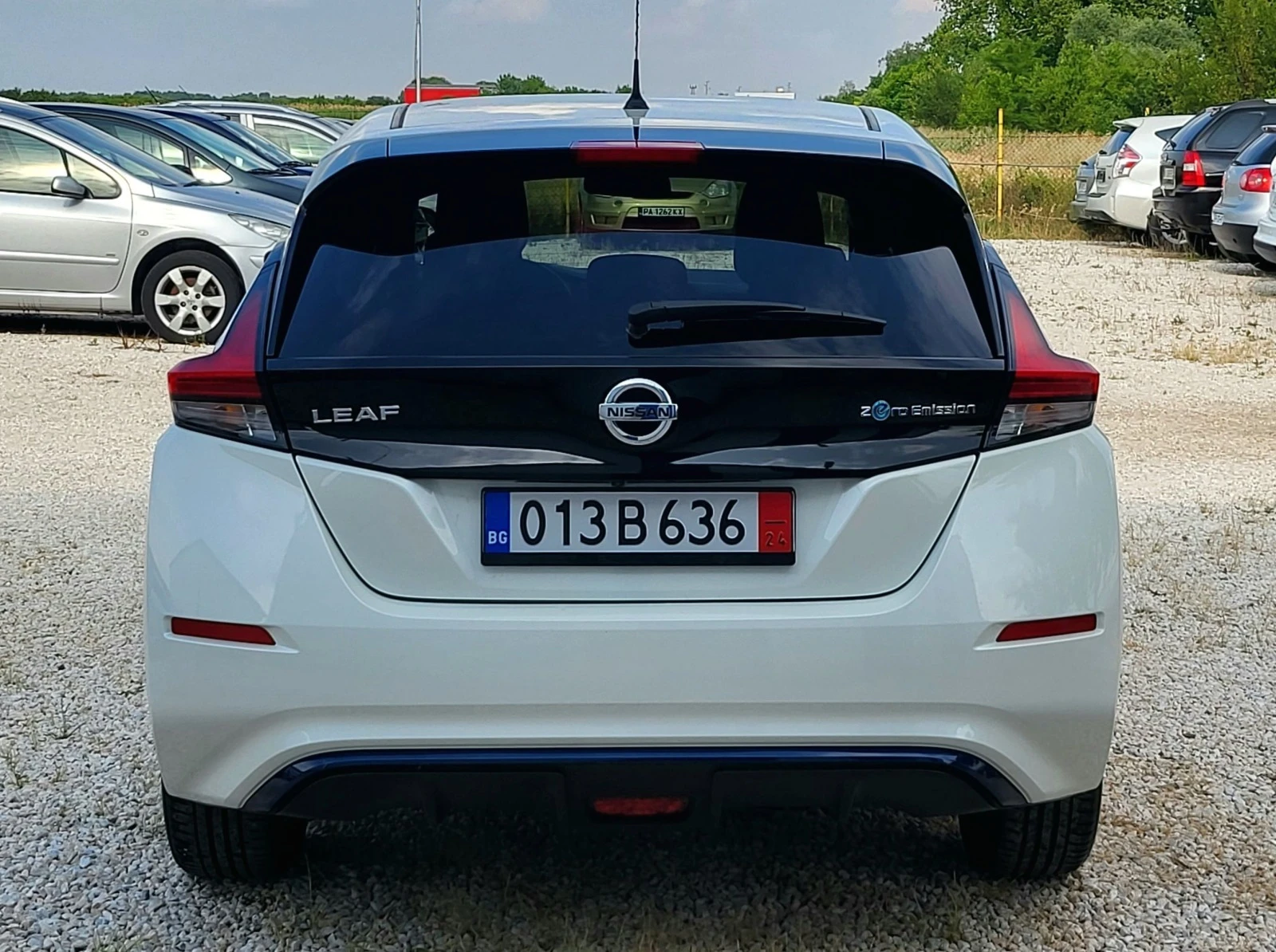 Nissan Leaf  Нов - изображение 6