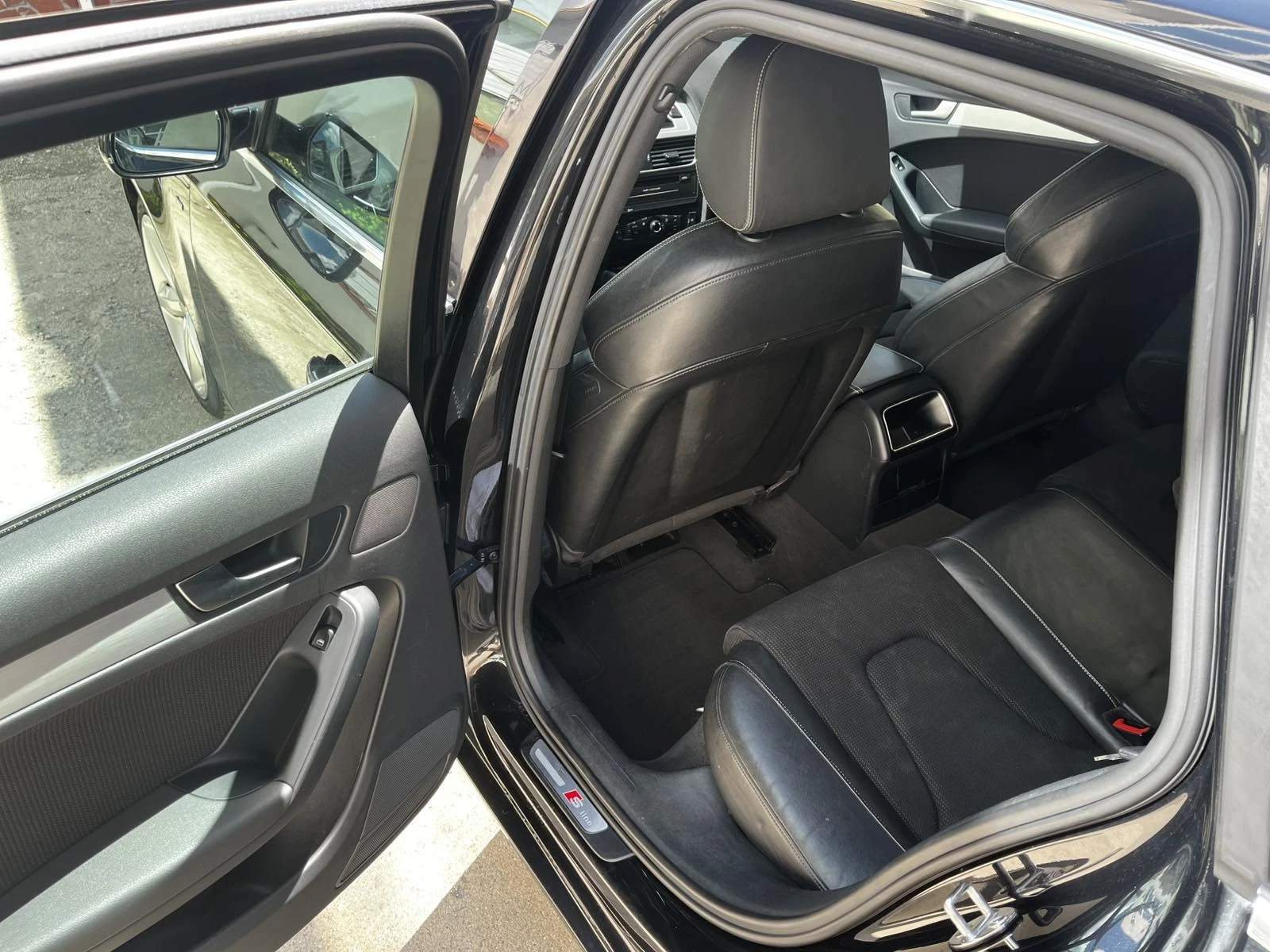 Audi A4 1.8 TFSI S-line - изображение 8