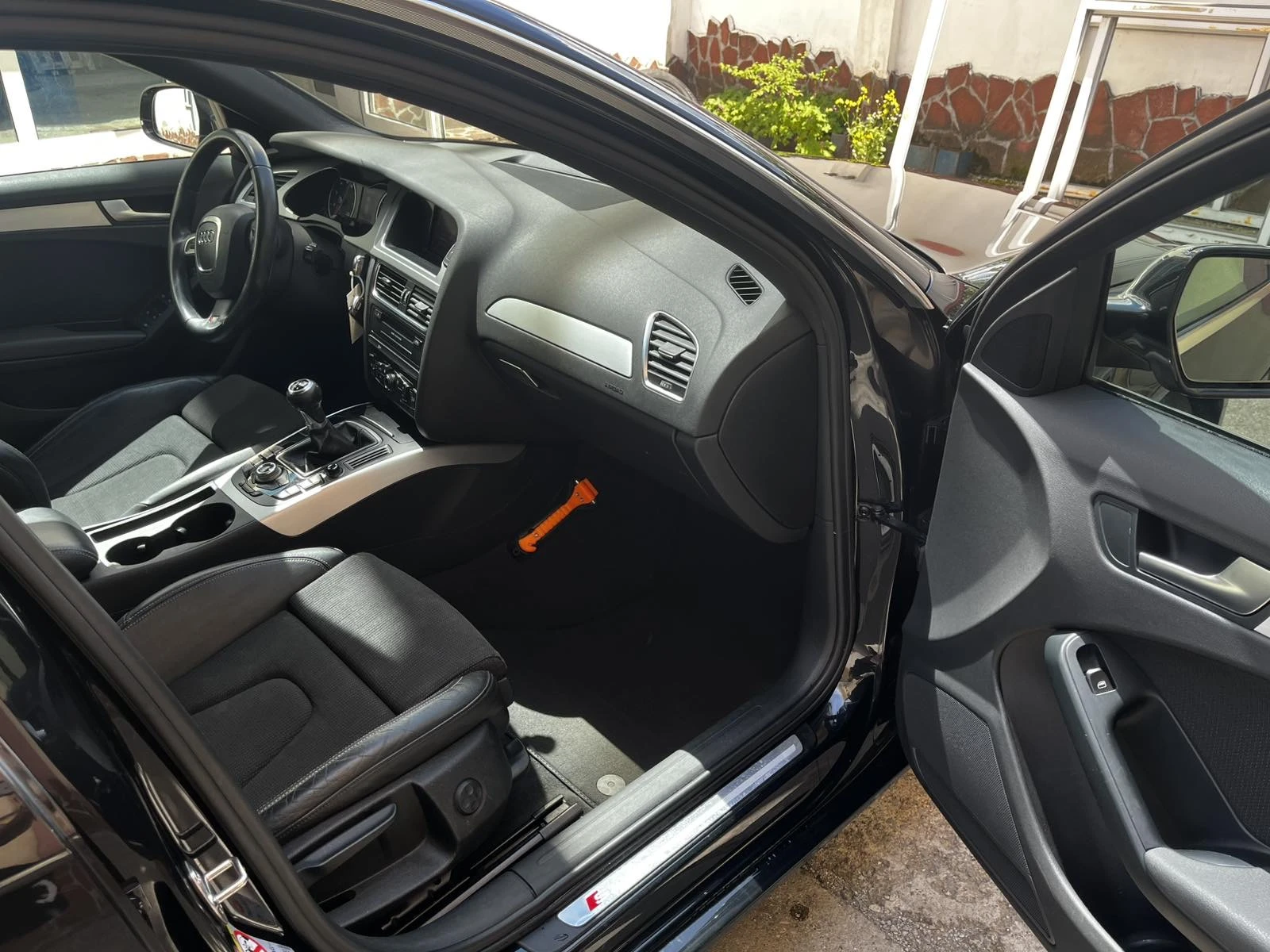 Audi A4 1.8 TFSI S-line - изображение 9
