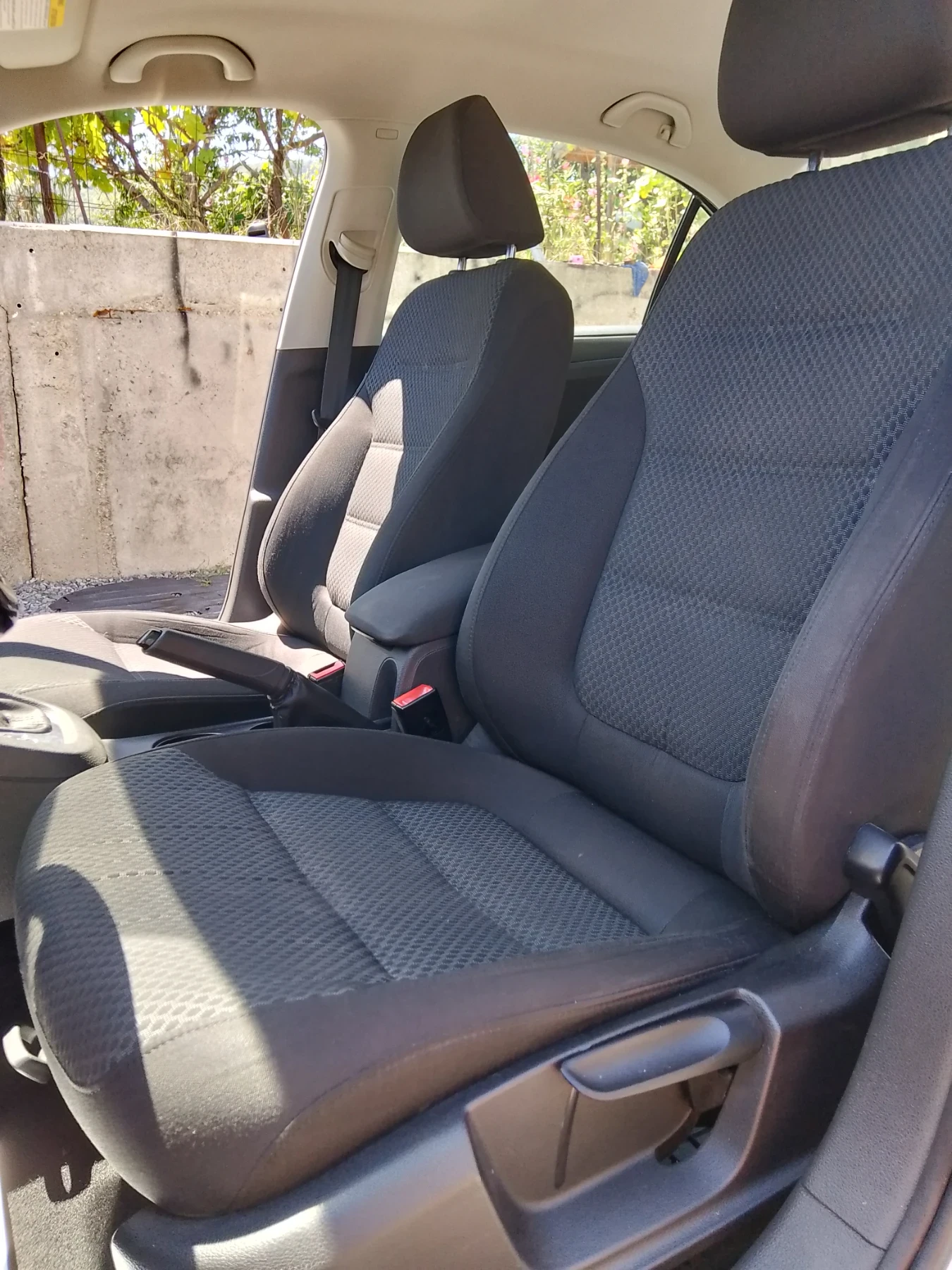 VW Jetta Газ - бензин - изображение 6