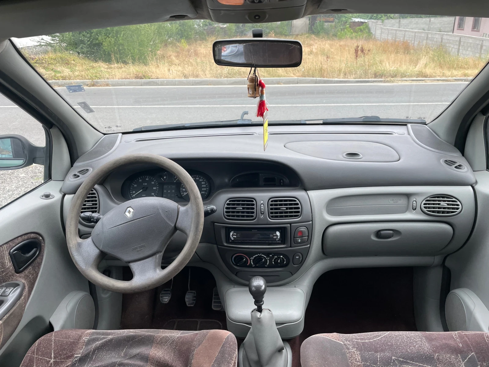 Renault Megane Scenic - изображение 8