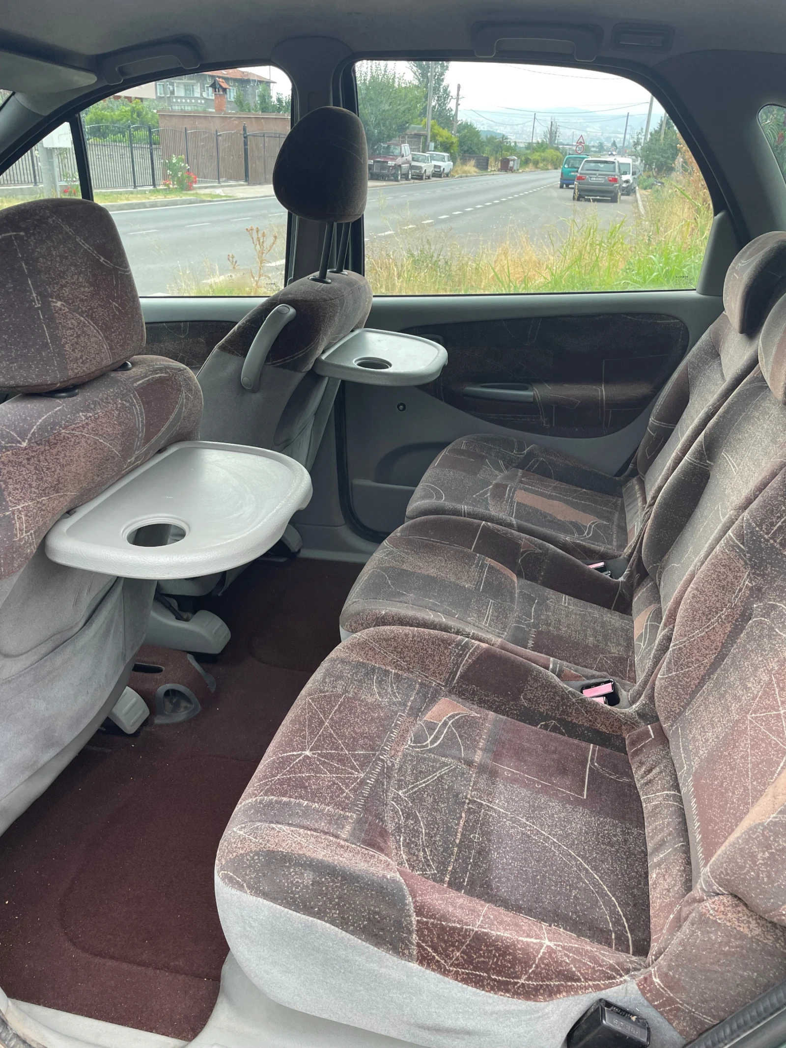 Renault Megane Scenic - изображение 7