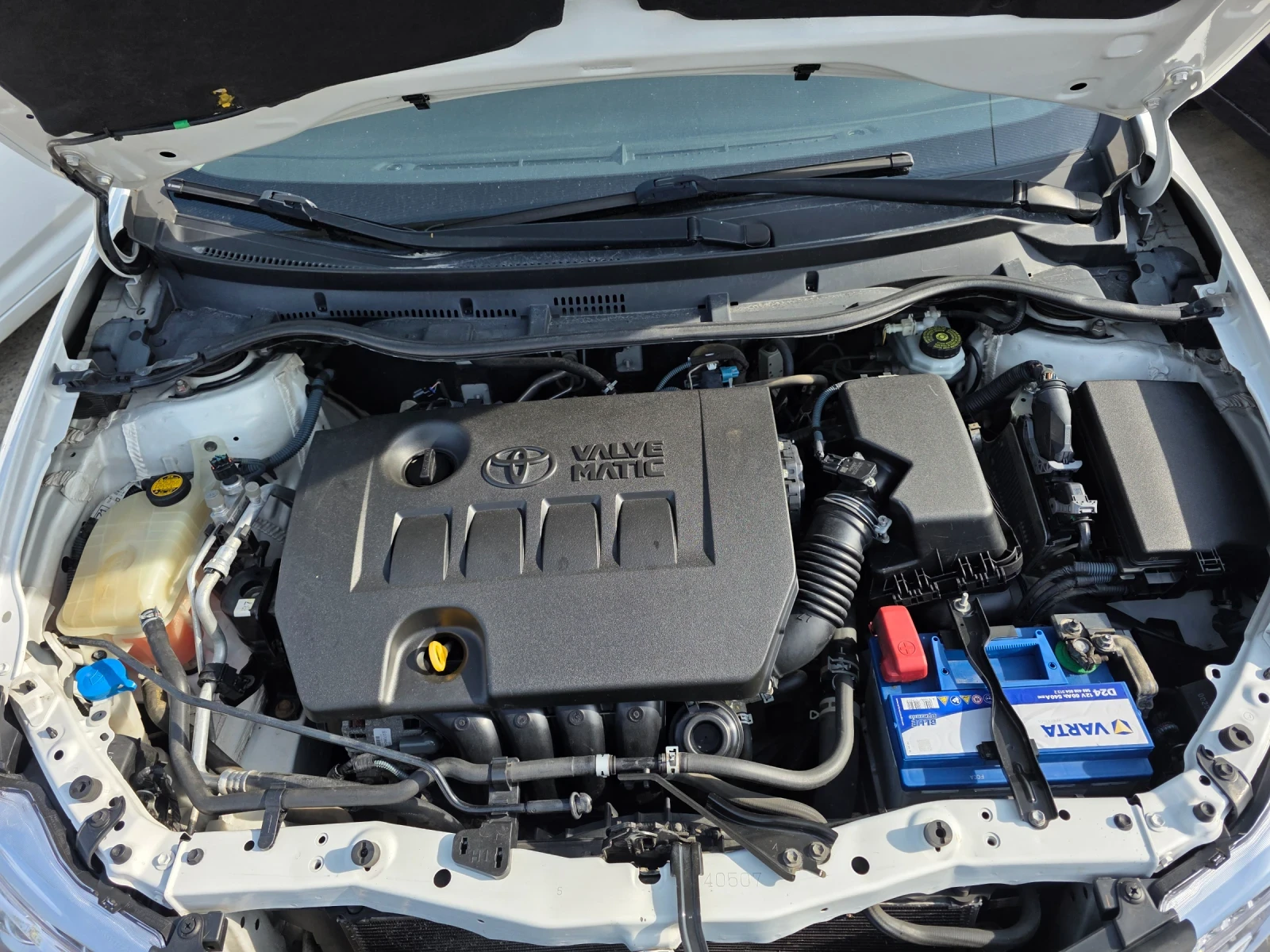 Toyota Auris 1.6 VVTI  Hands Free   5 | Mobile.bg   17