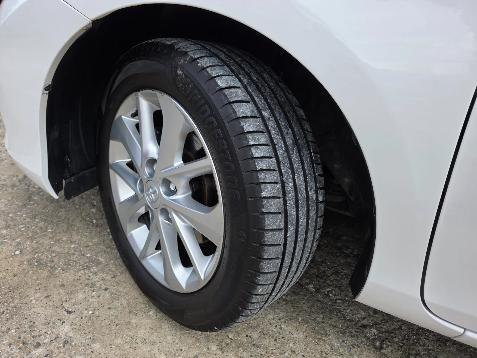 Toyota Auris 1.6 VVTI  Hands Free   5 | Mobile.bg   15