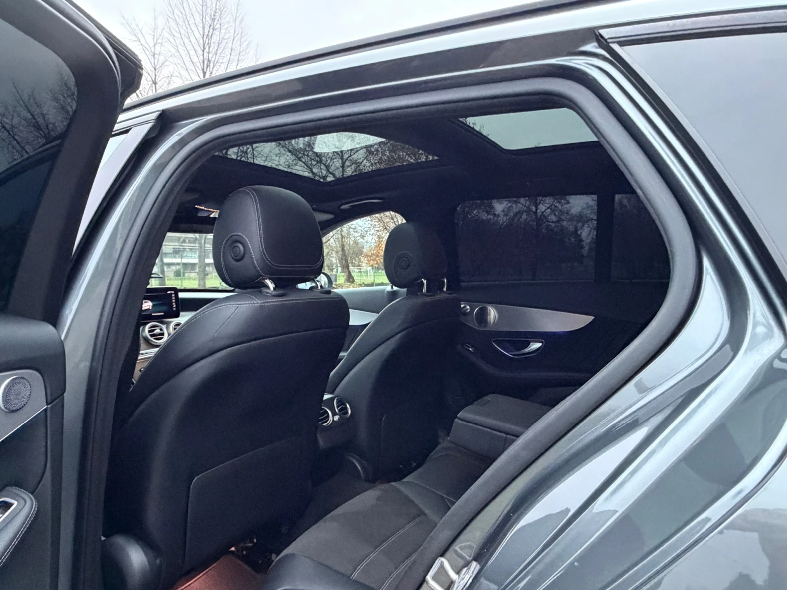Mercedes-Benz C 220 d/AMG/Multibeam/Keyless/BURM/PANORAMA | Mobile.bg � ����������� 9