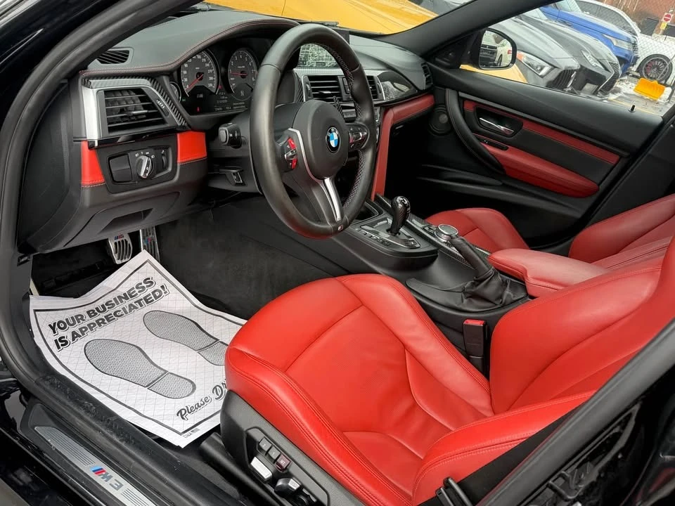 BMW M3 * PREMIUM* CARFAX*  - изображение 9