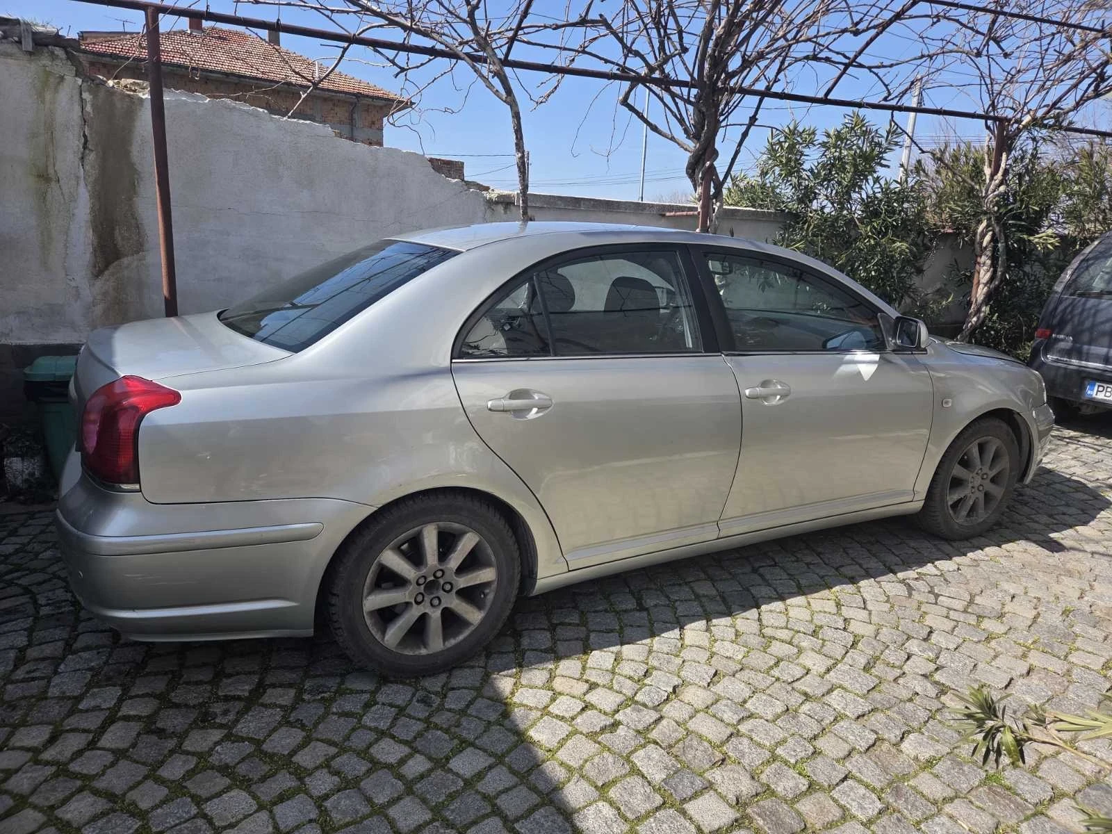 Toyota Avensis 1.8i