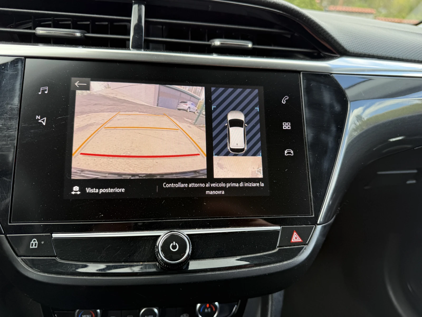 Opel Corsa 1.2i Cosmo.Full-Led.Car Play., снимка 13 - Автомобили и джипове - 54290129