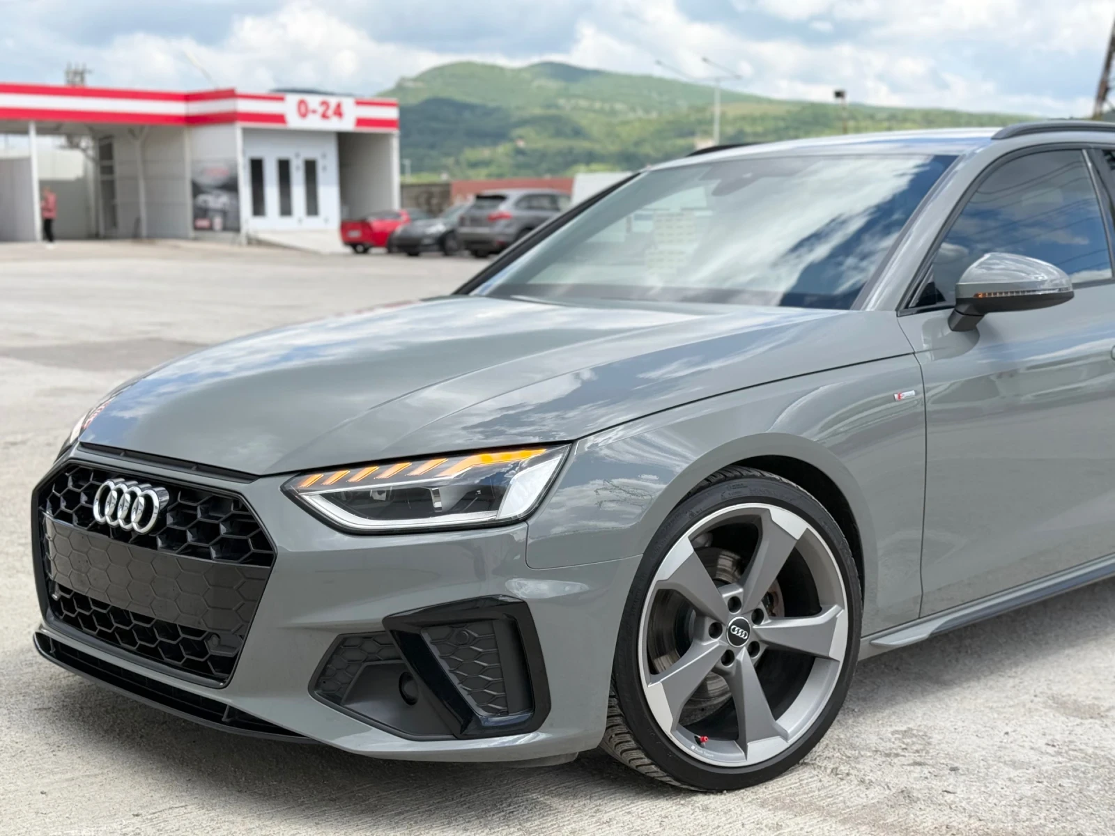 Audi A4 3xSline* Matrix* NARDO GREY