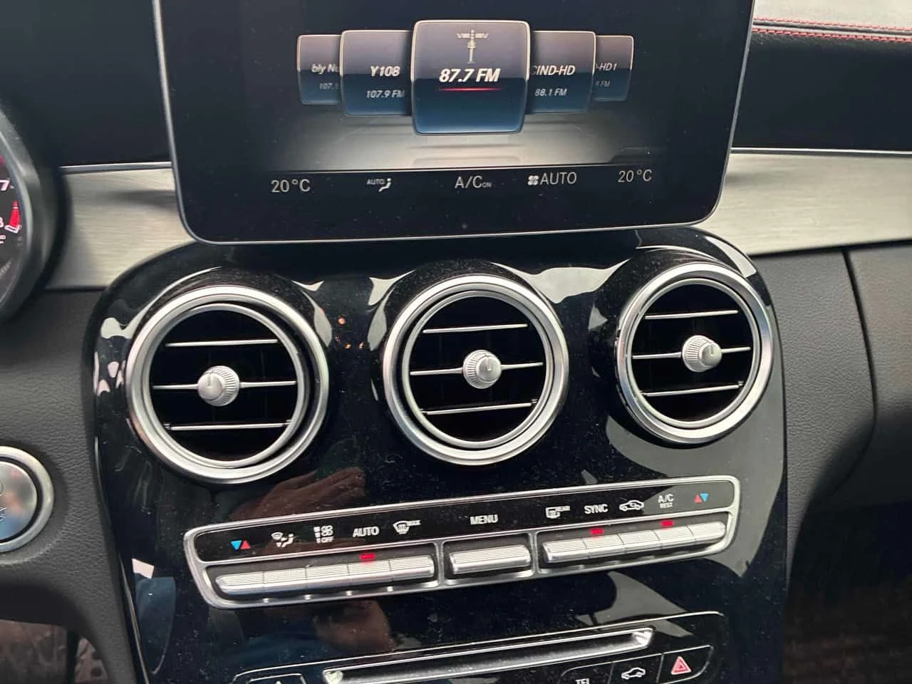 Mercedes-Benz C 43 AMG 4MATIC* BURMESTER* PANORAMA* 360* , снимка 9 - Автомобили и джипове - 54580865